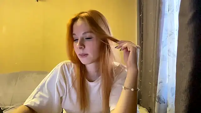 nyanyamonkey online show from June 3, 1:36 pm