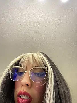 MeraSecretXXX online show from June 11, 7:23 pm
