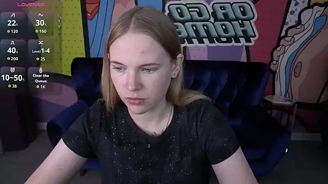 NikkyReyyy online show from June 9, 5:41 am