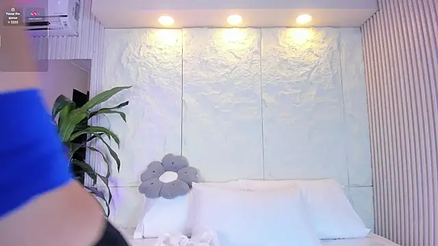 Dulce Vict online show from June 19, 3:55 am