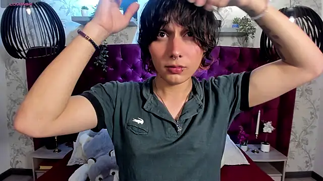 Brunodeluca  online show from June 18, 8:24 pm