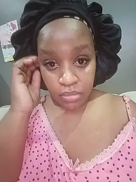 Chubbybayyy online show from May 20, 12:17 am