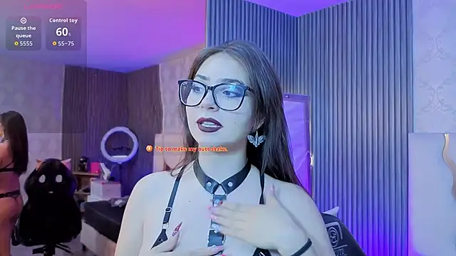 andrea tay1 online show from July 1, 7:35 pm