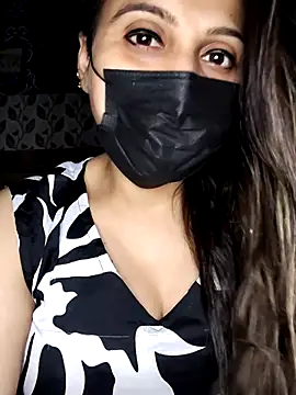 HORNI SHALU50 online show from June 10, 5:34 pm