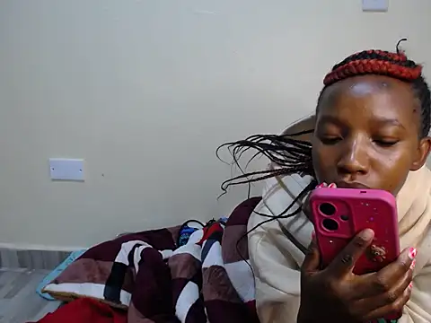Snapshot of KittyFay chatting on June 23, 4:21 am KittyFay online show from June 23, 4:21 am