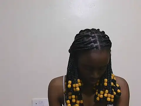 SassyTarrif online show from June 12, 1:10 pm