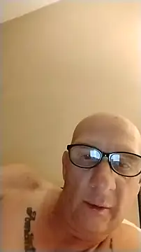 Tippy676 online show from May 20, 6:41 am