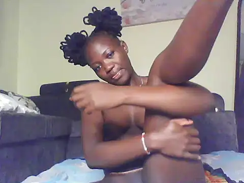 hot chocolate222 online show from June 3, 7:33 am