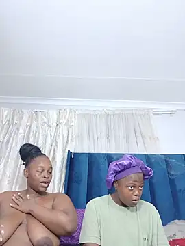 NaturalCurves7 online show from June 11, 8:07 pm