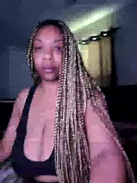 KinkeeKaee online show from July 3, 4:13 pm
