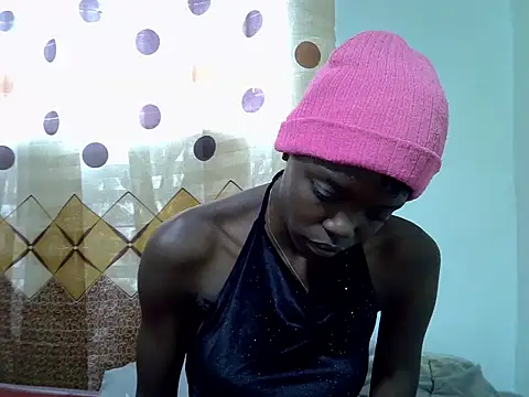 Pretty min online show from June 20, 7:22 am