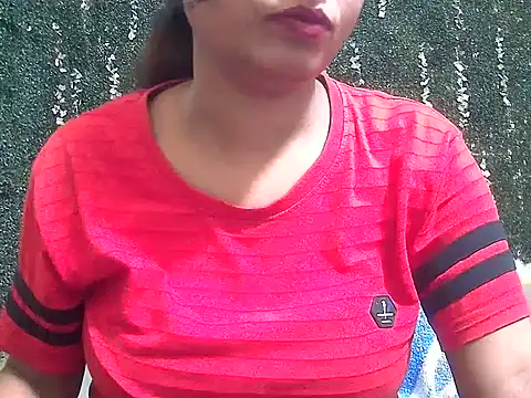 shallykaur online show from June 16, 5:32 am