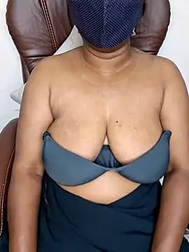 MISS-LOVEV online show from June 8, 1:28 am