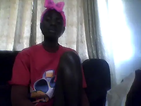 Snapshot of cutiebreey chatting on June 10, 1:54 pm cutiebreey online show from June 10, 1:54 pm