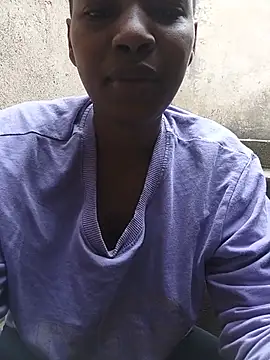 Snapshot of kapretty chatting on May 17, 8:23 am kapretty online show from May 17, 8:23 am