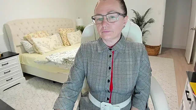Vika73 online show from May 9, 11:37 am