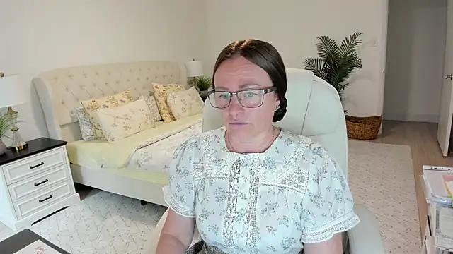 Vika73 online show from May 11, 5:10 pm