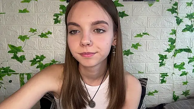 Snapshot of LisaPorse chatting on June 25, 2:10 pm LisaPorse online show from June 25, 2:10 pm