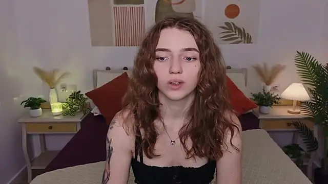 Snapshot of TayloryStar chatting on June 20, 11:57 am TayloryStar online show from June 20, 11:57 am