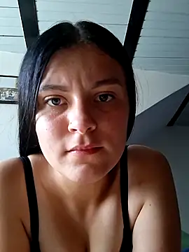 Snapshot of Yeras_ chatting on May 28, 5:21 pm Yeras online show from May 28, 5:21 pm