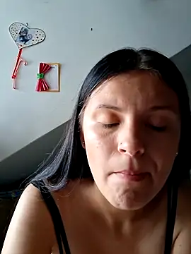Yeras  online show from June 10, 2:05 pm