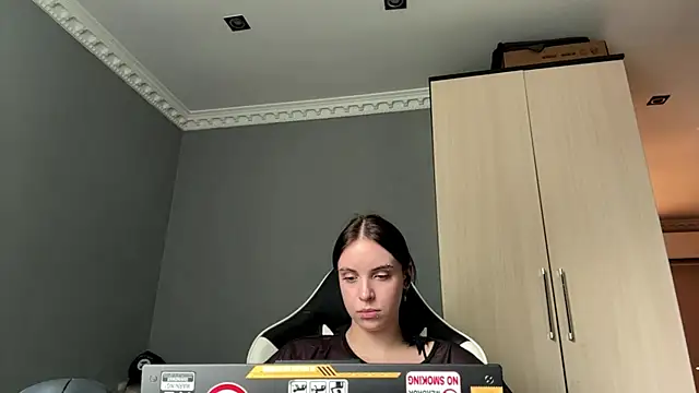 illiebilish online show from July 2, 7:58 am