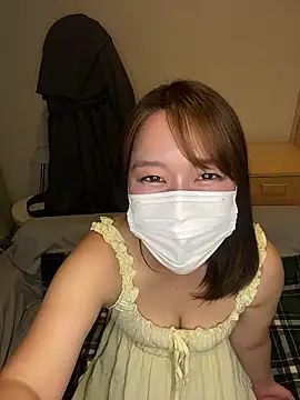 mami ch online show from May 22, 2:33 pm