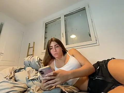 perrine offf online show from July 3, 2:34 pm