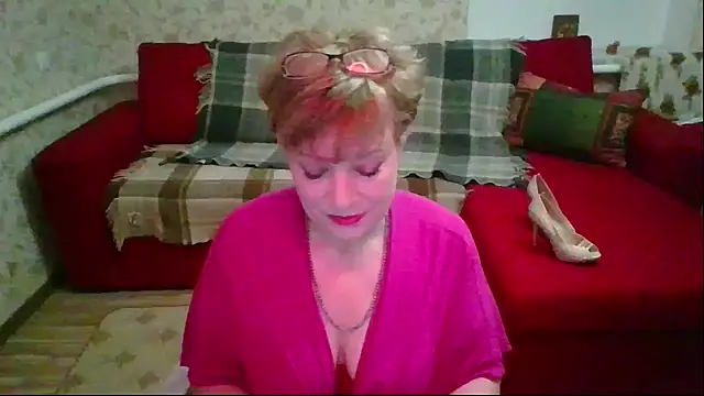 Snapshot of SamantaxFocs chatting on June 2, 3:30 am SamantaxFocs online show from June 2, 3:30 am