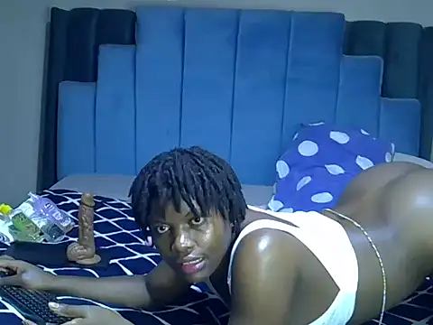 melanin moon online show from June 29, 12:39 am