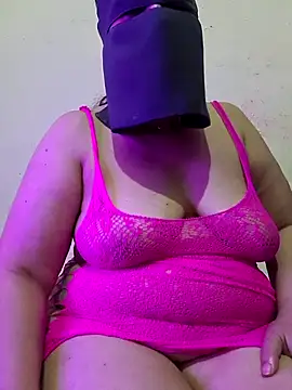 Snapshot of chirin_sexy chatting on July 11, 3:20 am chirin sexy online show from July 11, 3:20 am