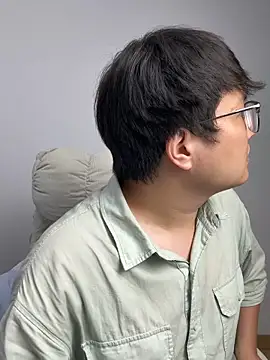 zzmm001 online show from June 20, 1:58 pm