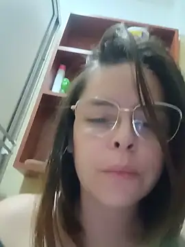 Hernosa-Poppy-sexy online show from May 19, 5:47 am