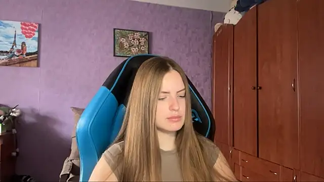 SilkSinner  online show from May 26, 7:59 am