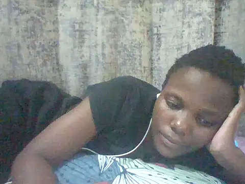 Snapshot of tina_2030 chatting on June 19, 6:56 pm tina 2030 online show from June 19, 6:56 pm