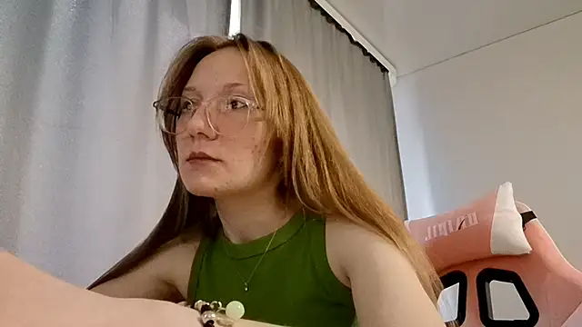 LauraTurber online show from May 22, 2:55 pm