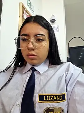 Snapshot of Angela__05 chatting on June 29, 1:00 pm Angela 05 online show from June 29, 1:00 pm