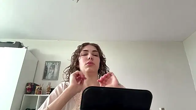 BlairisDarling online show from May 24, 8:41 am