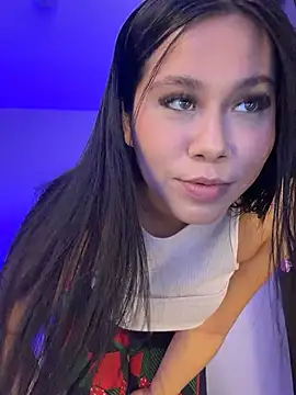 JuliettaSantori online show from June 5, 2:29 am
