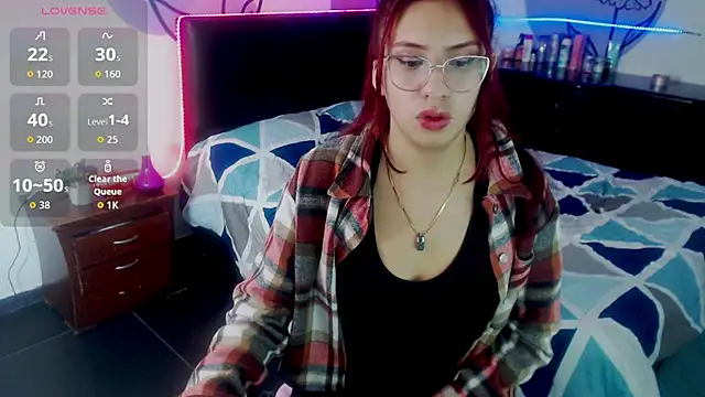ashly litlle online show from June 20, 8:11 pm