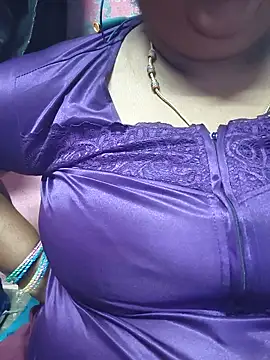 geetha431 online show from June 7, 6:22 pm