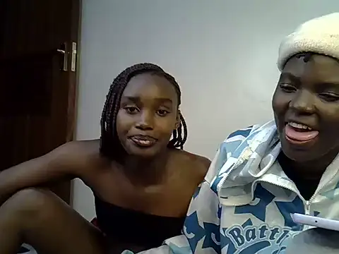 Angelqueen22 online show from June 10, 6:18 pm