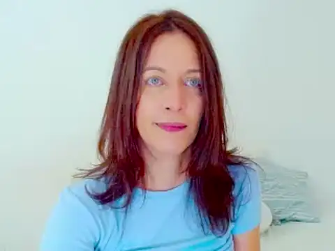 anapereira1 online show from July 4, 8:04 pm