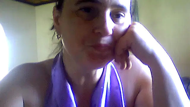 AniaCool77 online show from June 9, 5:41 am