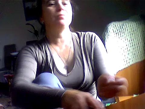 AniaCool77 online show from June 12, 6:34 am