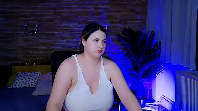 Snapshot of MiraHaze chatting on February 22, 11:13 pm MiraHaze online show from February 22, 11:13 pm