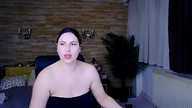 Snapshot of MiraHaze chatting on March 5, 4:46 pm MiraHaze online show from March 5, 4:46 pm