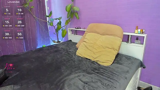 NicolePepper online show from June 28, 12:55 pm