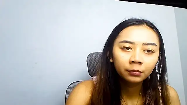 KristieOrtmann online show from June 2, 6:26 am