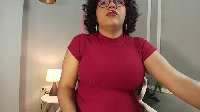Snapshot of Kristal_donne chatting on June 8, 12:16 pm Kristal donne online show from June 8, 12:16 pm